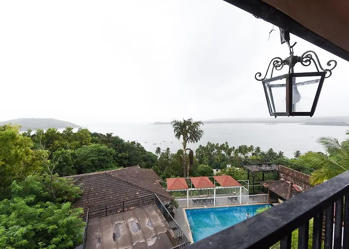Raposo Resorts